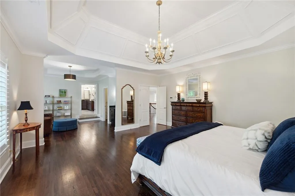 730 Estate Way, Atlanta, Georgia 30319, 6 Bedrooms Bedrooms, ,6 BathroomsBathrooms,Residential,Sold,730 Estate Way,7078057
