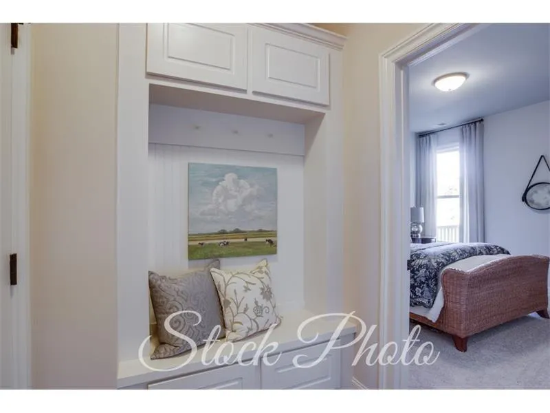 7720 Nesbit Ferry Road, Atlanta, Georgia 30350, 5 Bedrooms Bedrooms, ,4 BathroomsBathrooms,Residential,Sold,7720 Nesbit Ferry Road,5694180