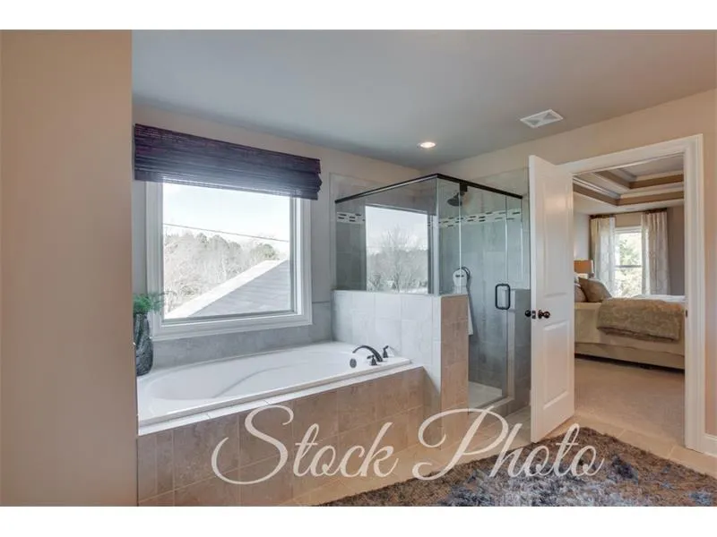 7720 Nesbit Ferry Road, Atlanta, Georgia 30350, 5 Bedrooms Bedrooms, ,4 BathroomsBathrooms,Residential,Sold,7720 Nesbit Ferry Road,5694180