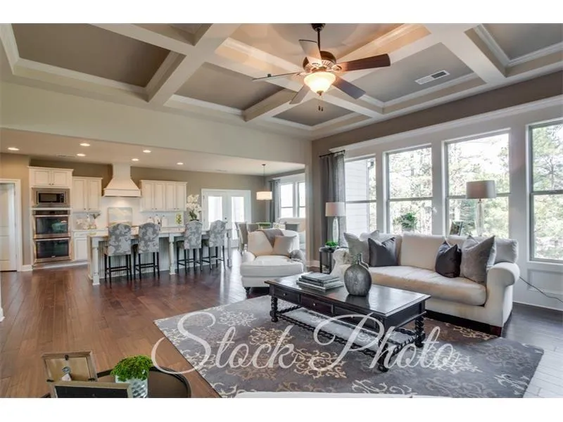 7720 Nesbit Ferry Road, Atlanta, Georgia 30350, 5 Bedrooms Bedrooms, ,4 BathroomsBathrooms,Residential,Sold,7720 Nesbit Ferry Road,5694180