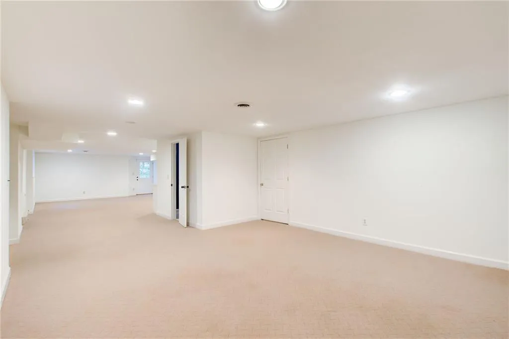 Design your space here