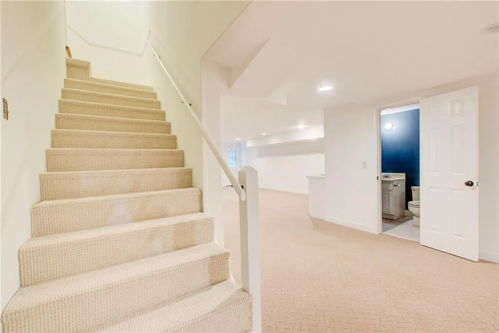 A full terrace level to make your own
