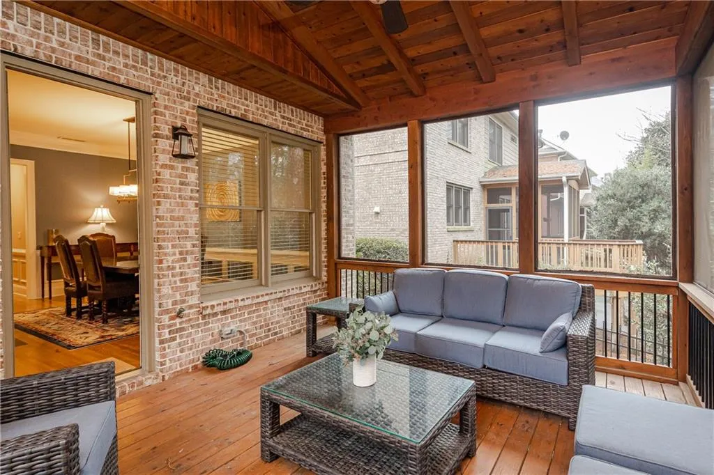 256 Mount Vernon Cove, Atlanta, Georgia 30328, 5 Bedrooms Bedrooms, ,5 BathroomsBathrooms,Residential,Sold,256 Mount Vernon Cove,7005678