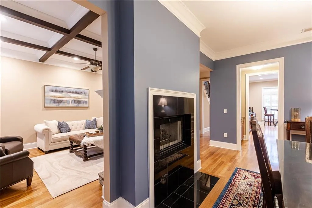 256 Mount Vernon Cove, Atlanta, Georgia 30328, 5 Bedrooms Bedrooms, ,5 BathroomsBathrooms,Residential,Sold,256 Mount Vernon Cove,7005678