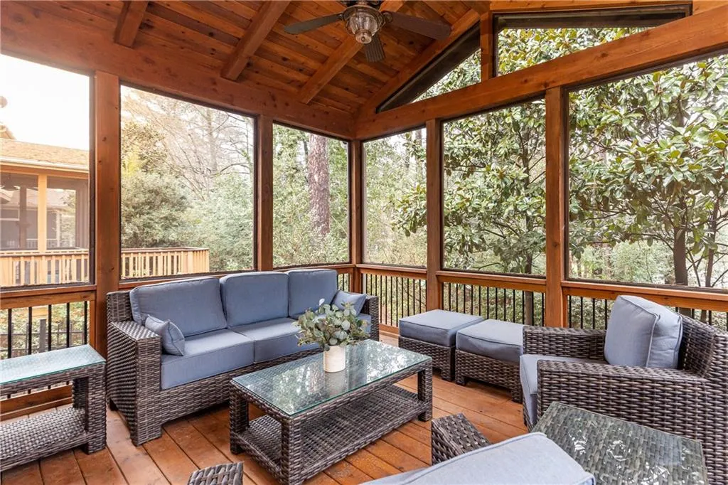 256 Mount Vernon Cove, Atlanta, Georgia 30328, 5 Bedrooms Bedrooms, ,5 BathroomsBathrooms,Residential,Sold,256 Mount Vernon Cove,7005678