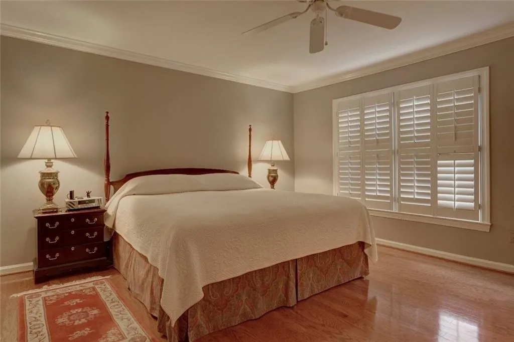 7500 Roswell Road Unit 105, Sandy Springs, Georgia 30350, 2 Bedrooms Bedrooms, ,2 BathroomsBathrooms,Residential,Sold,7500 Roswell Road Unit 105,5988622