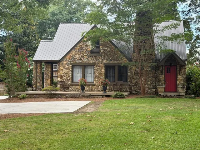 607 N College Street, Cedartown, Georgia 30125