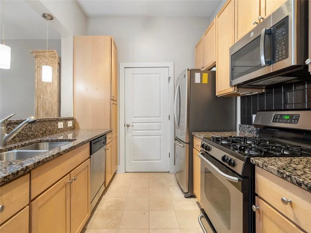 799 Hammond Drive Unit 125, Atlanta, Georgia 30328, 1 Bedroom Bedrooms, ,1 BathroomBathrooms,Residential,Sold,799 Hammond Drive Unit 125,7364867