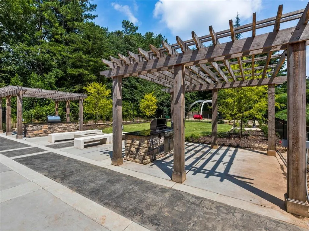 799 Hammond Drive Unit 125, Atlanta, Georgia 30328, 1 Bedroom Bedrooms, ,1 BathroomBathrooms,Residential,Sold,799 Hammond Drive Unit 125,7364867