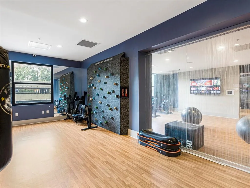 799 Hammond Drive Unit 125, Atlanta, Georgia 30328, 1 Bedroom Bedrooms, ,1 BathroomBathrooms,Residential,Sold,799 Hammond Drive Unit 125,7364867