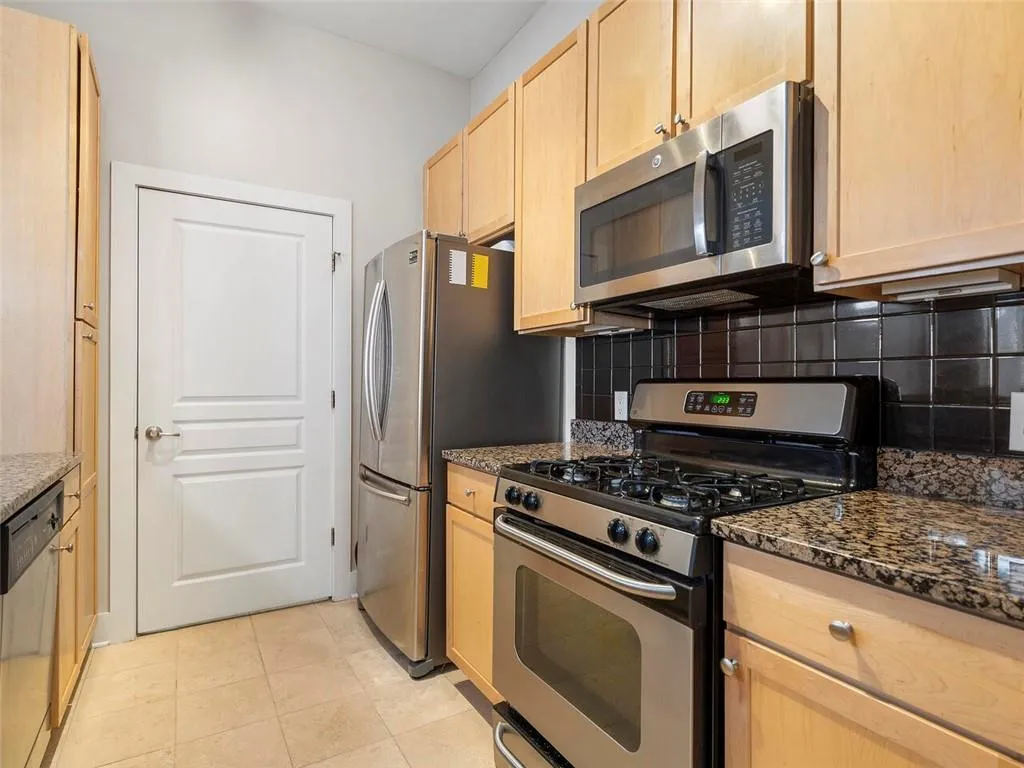 799 Hammond Drive Unit 125, Atlanta, Georgia 30328, 1 Bedroom Bedrooms, ,1 BathroomBathrooms,Residential,Sold,799 Hammond Drive Unit 125,7364867