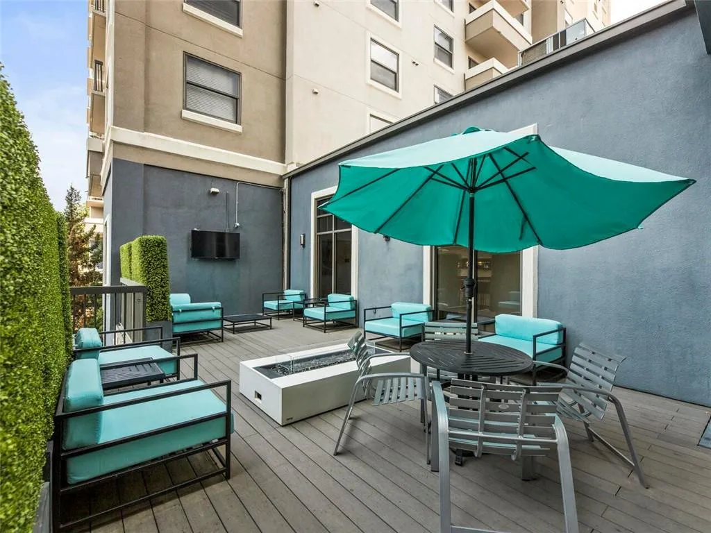 799 Hammond Drive Unit 125, Atlanta, Georgia 30328, 1 Bedroom Bedrooms, ,1 BathroomBathrooms,Residential,Sold,799 Hammond Drive Unit 125,7364867