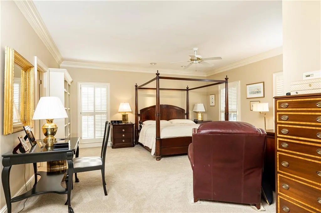 5275 Woodridge Forest Trail, Sandy Springs, Georgia 30327, 6 Bedrooms Bedrooms, ,5 BathroomsBathrooms,Residential,Sold,5275 Woodridge Forest Trail,7142594