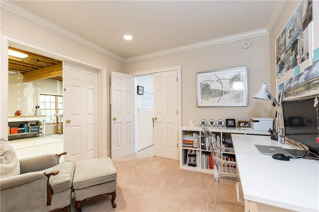 5275 Woodridge Forest Trail, Sandy Springs, Georgia 30327, 6 Bedrooms Bedrooms, ,5 BathroomsBathrooms,Residential,Sold,5275 Woodridge Forest Trail,7142594