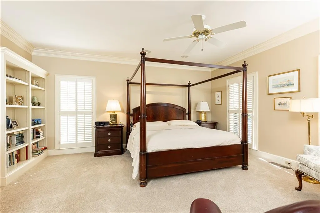 5275 Woodridge Forest Trail, Sandy Springs, Georgia 30327, 6 Bedrooms Bedrooms, ,5 BathroomsBathrooms,Residential,Sold,5275 Woodridge Forest Trail,7142594