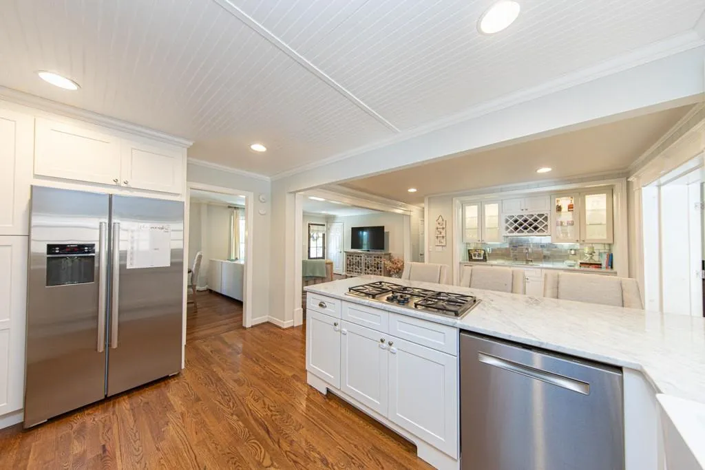 490 Carolwood Lane, Atlanta, Georgia 30342, 3 Bedrooms Bedrooms, ,3 BathroomsBathrooms,Residential,Sold,490 Carolwood Lane,6871357