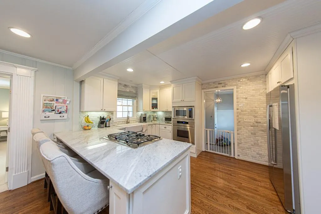 490 Carolwood Lane, Atlanta, Georgia 30342, 3 Bedrooms Bedrooms, ,3 BathroomsBathrooms,Residential,Sold,490 Carolwood Lane,6871357
