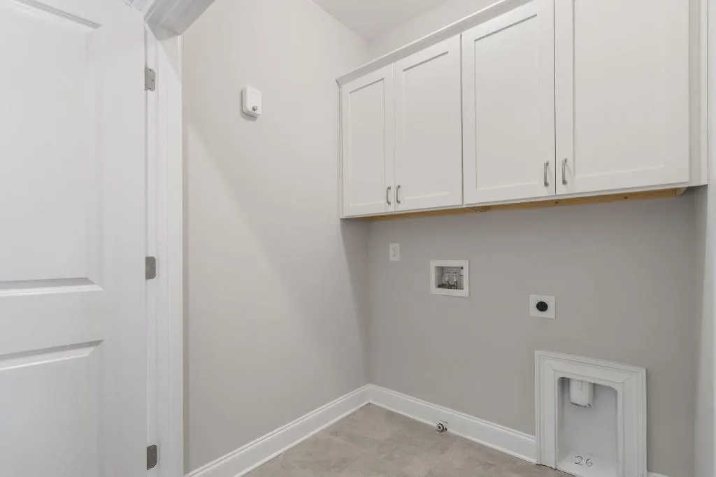 6654 Sterling Drive, Atlanta, Georgia 30328, 3 Bedrooms Bedrooms, ,3 BathroomsBathrooms,Residential,For Sale,6654 Sterling Drive,7742880