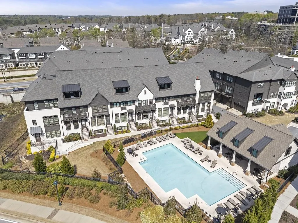 6654 Sterling Drive, Atlanta, Georgia 30328, 3 Bedrooms Bedrooms, ,3 BathroomsBathrooms,Residential,For Sale,6654 Sterling Drive,7742880