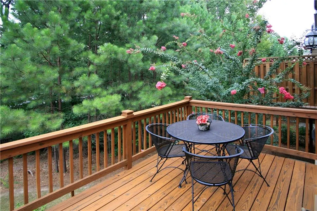 7610 Glisten Avenue, Sandy Springs, Georgia 30328, 4 Bedrooms Bedrooms, ,3 BathroomsBathrooms,Residential,Sold,7610 Glisten Avenue,6594245