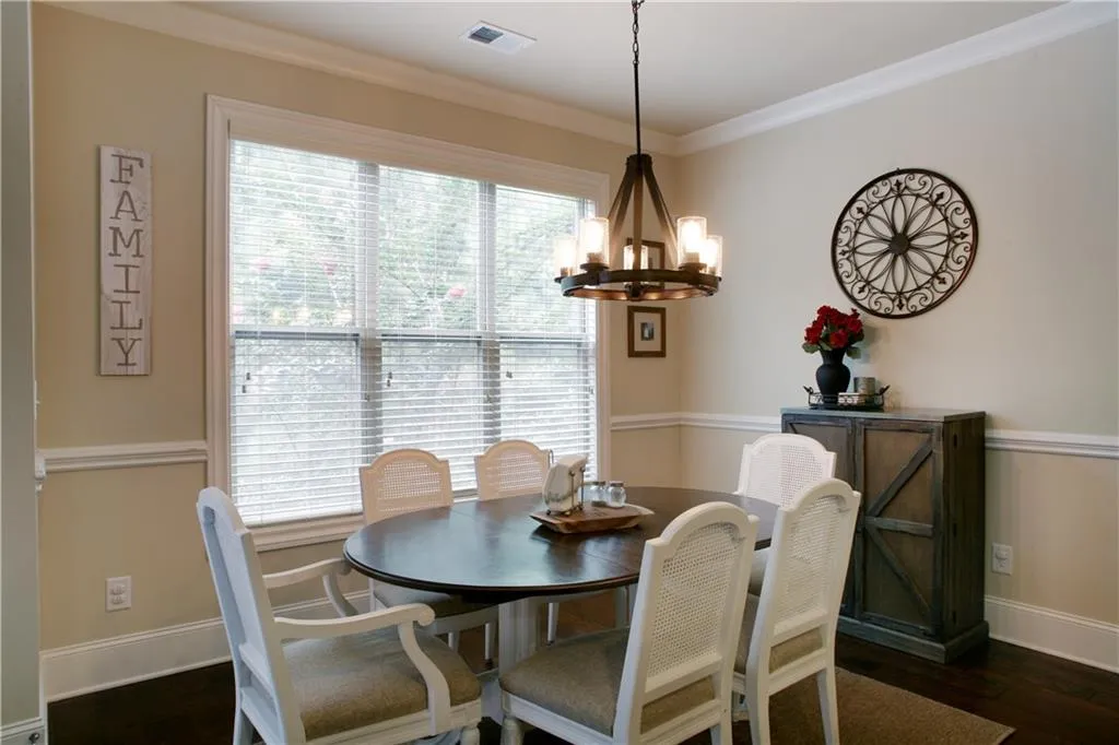 7610 Glisten Avenue, Sandy Springs, Georgia 30328, 4 Bedrooms Bedrooms, ,3 BathroomsBathrooms,Residential,Sold,7610 Glisten Avenue,6594245