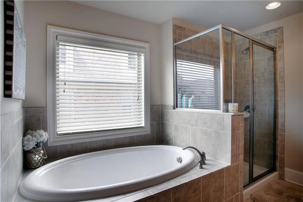 7610 Glisten Avenue, Sandy Springs, Georgia 30328, 4 Bedrooms Bedrooms, ,3 BathroomsBathrooms,Residential,Sold,7610 Glisten Avenue,6594245