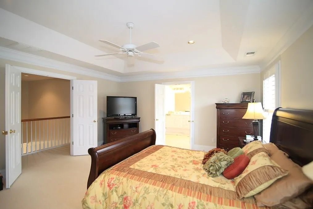 290 Wembley Circle, Sandy Springs, Georgia 30328, 4 Bedrooms Bedrooms, ,3 BathroomsBathrooms,Residential,Sold,290 Wembley Circle,5810631