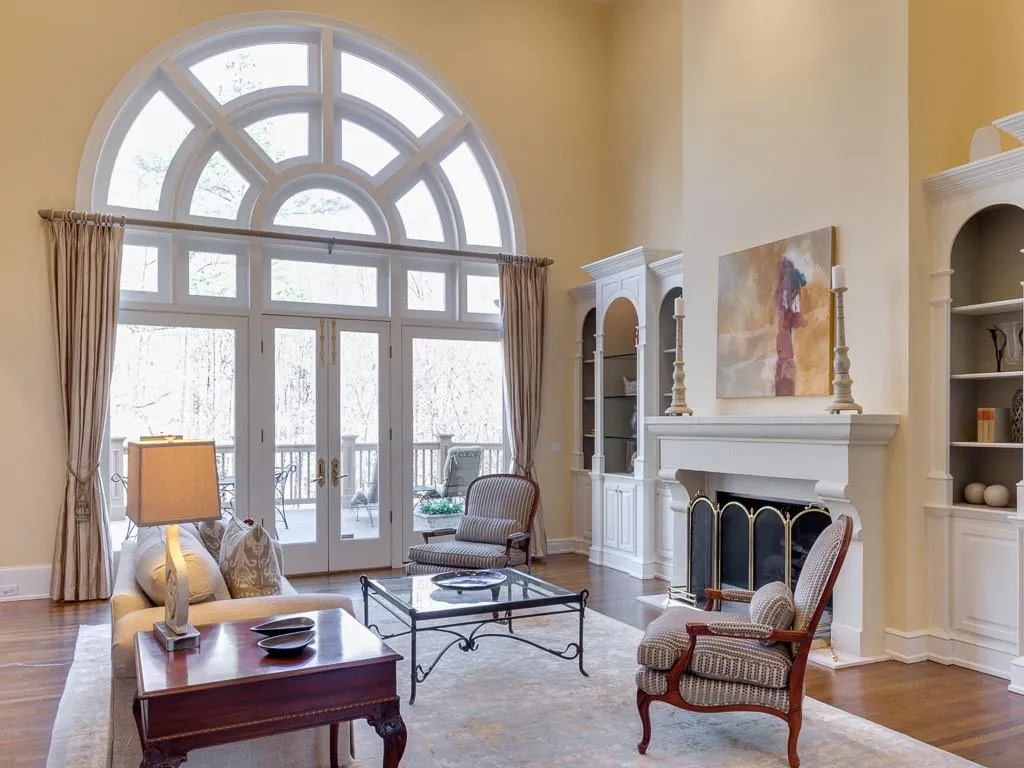 1655 Misty Oaks Drive, Sandy Springs, Georgia 30350, 5 Bedrooms Bedrooms, ,4 BathroomsBathrooms,Residential,Sold,1655 Misty Oaks Drive,6674338