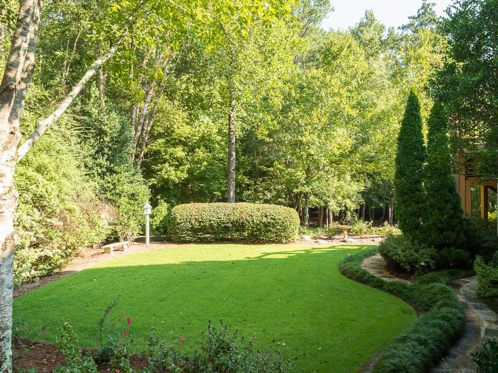 1655 Misty Oaks Drive, Sandy Springs, Georgia 30350, 5 Bedrooms Bedrooms, ,4 BathroomsBathrooms,Residential,Sold,1655 Misty Oaks Drive,6674338