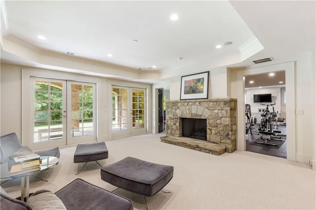 765 Brook Park Place, Atlanta, Georgia 30342, 6 Bedrooms Bedrooms, ,6 BathroomsBathrooms,Residential,Sold,765 Brook Park Place,7248631