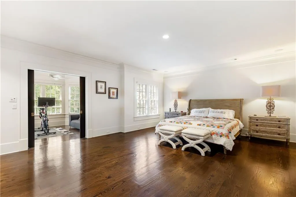 765 Brook Park Place, Atlanta, Georgia 30342, 6 Bedrooms Bedrooms, ,6 BathroomsBathrooms,Residential,Sold,765 Brook Park Place,7248631