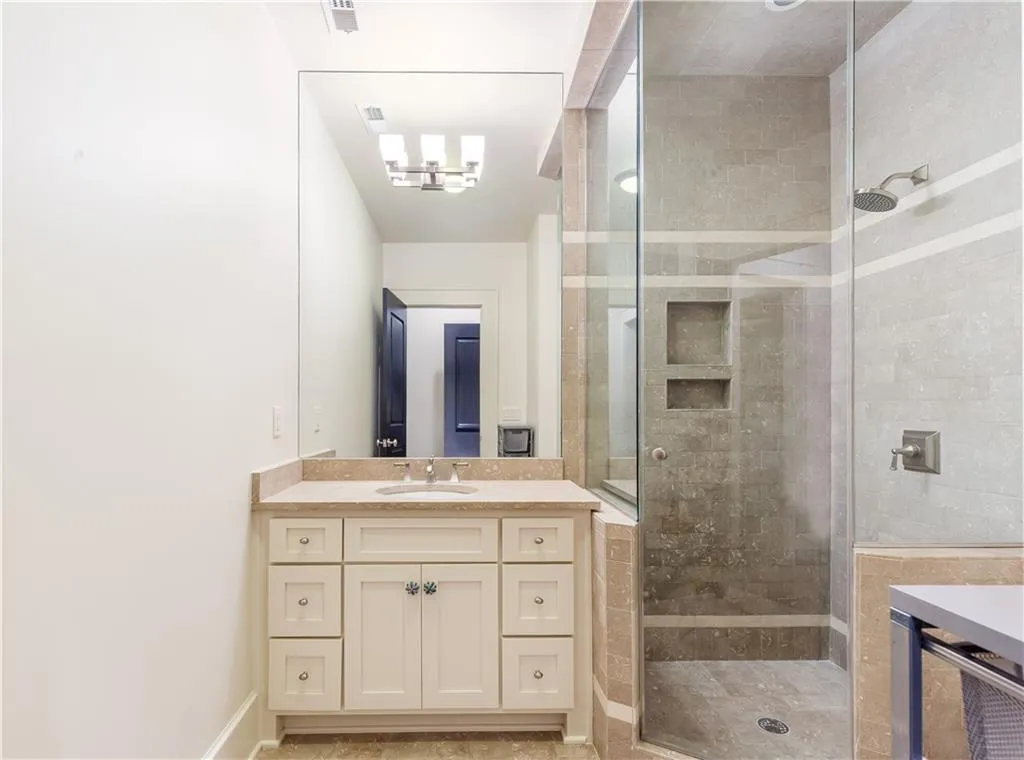 765 Brook Park Place, Atlanta, Georgia 30342, 6 Bedrooms Bedrooms, ,6 BathroomsBathrooms,Residential,Sold,765 Brook Park Place,7248631