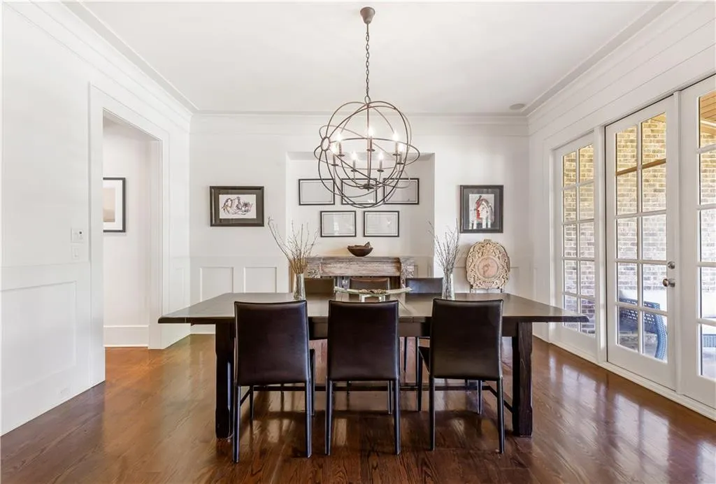 765 Brook Park Place, Atlanta, Georgia 30342, 6 Bedrooms Bedrooms, ,6 BathroomsBathrooms,Residential,Sold,765 Brook Park Place,7248631