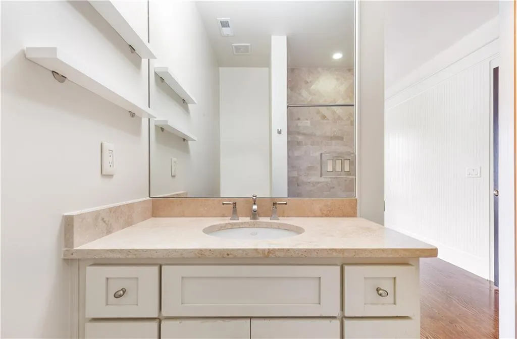 765 Brook Park Place, Atlanta, Georgia 30342, 6 Bedrooms Bedrooms, ,6 BathroomsBathrooms,Residential,Sold,765 Brook Park Place,7248631