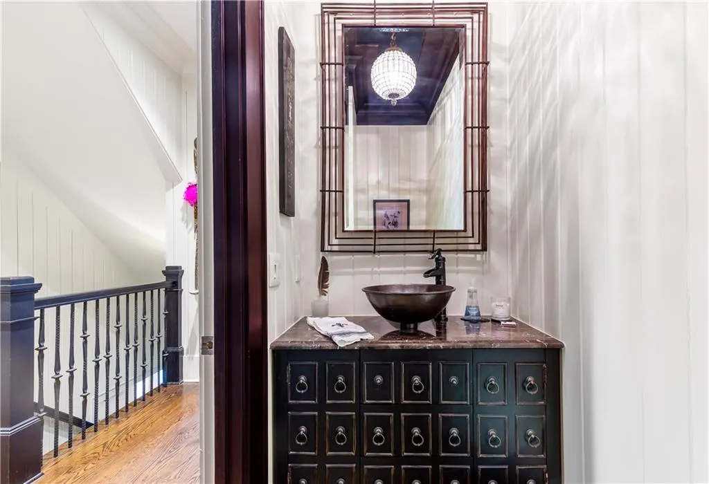 765 Brook Park Place, Atlanta, Georgia 30342, 6 Bedrooms Bedrooms, ,6 BathroomsBathrooms,Residential,Sold,765 Brook Park Place,7248631