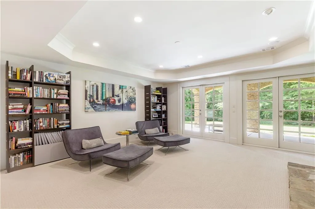 765 Brook Park Place, Atlanta, Georgia 30342, 6 Bedrooms Bedrooms, ,6 BathroomsBathrooms,Residential,Sold,765 Brook Park Place,7248631