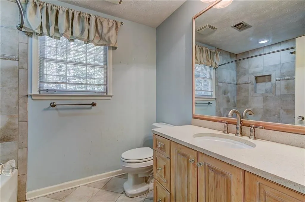 400 Otter Creek Court, Sandy Springs, Georgia 30328, 4 Bedrooms Bedrooms, ,3 BathroomsBathrooms,Residential,Sold,400 Otter Creek Court,6113418 400 Otter Creek Court, Sandy Springs, Georgia 30328, 4 Bedrooms Bedrooms, ,3 BathroomsBathrooms,Residential,Sold,400 Otter Creek Court,6113418