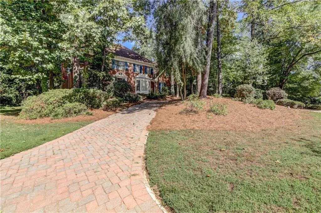 400 Otter Creek Court, Sandy Springs, Georgia 30328, 4 Bedrooms Bedrooms, ,3 BathroomsBathrooms,Residential,Sold,400 Otter Creek Court,6113418 400 Otter Creek Court, Sandy Springs, Georgia 30328, 4 Bedrooms Bedrooms, ,3 BathroomsBathrooms,Residential,Sold,400 Otter Creek Court,6113418