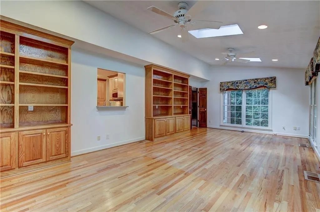 400 Otter Creek Court, Sandy Springs, Georgia 30328, 4 Bedrooms Bedrooms, ,3 BathroomsBathrooms,Residential,Sold,400 Otter Creek Court,6113418 400 Otter Creek Court, Sandy Springs, Georgia 30328, 4 Bedrooms Bedrooms, ,3 BathroomsBathrooms,Residential,Sold,400 Otter Creek Court,6113418