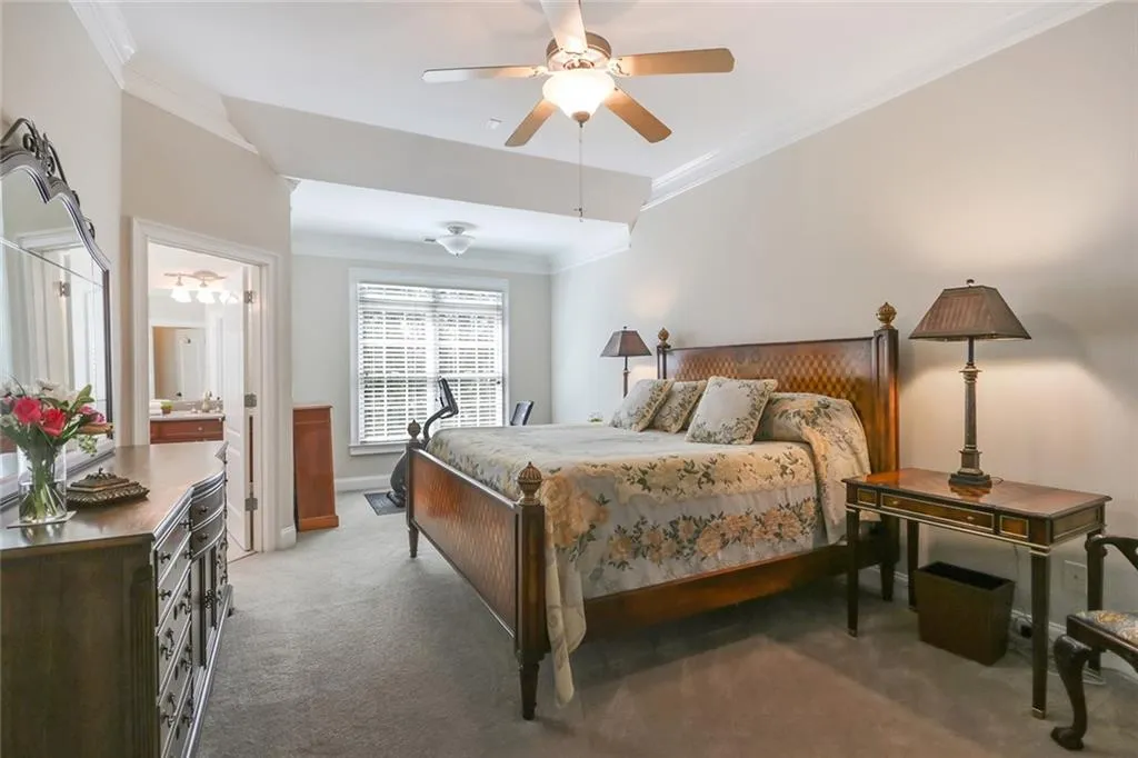 925 Persimmon Point, Sandy Springs, Georgia 30328, 2 Bedrooms Bedrooms, ,2 BathroomsBathrooms,Residential,Sold,925 Persimmon Point,6769832