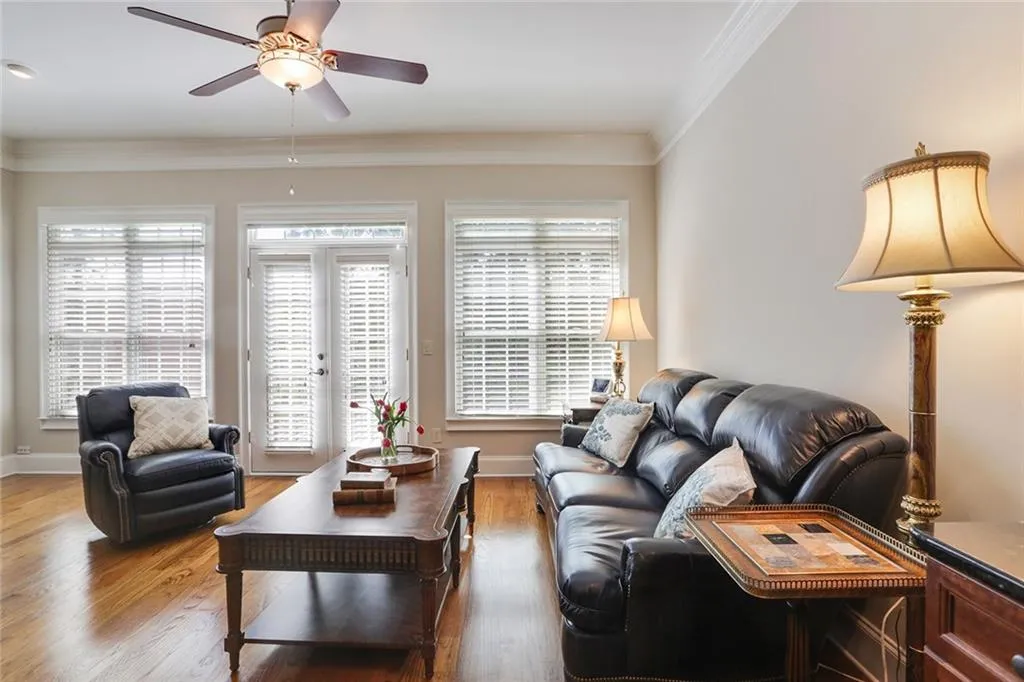 925 Persimmon Point, Sandy Springs, Georgia 30328, 2 Bedrooms Bedrooms, ,2 BathroomsBathrooms,Residential,Sold,925 Persimmon Point,6769832