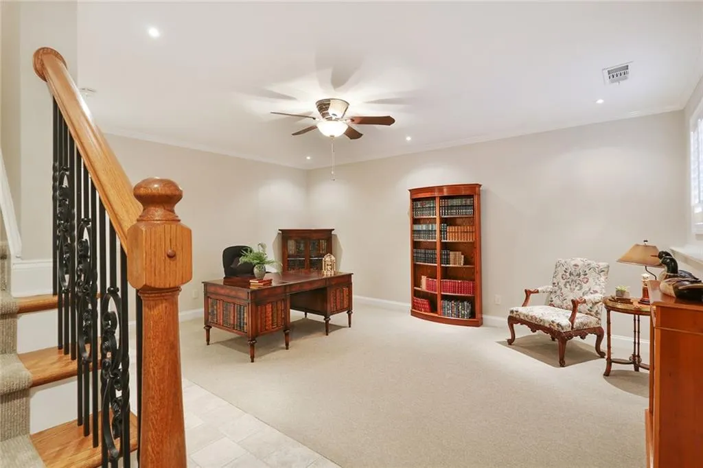 925 Persimmon Point, Sandy Springs, Georgia 30328, 2 Bedrooms Bedrooms, ,2 BathroomsBathrooms,Residential,Sold,925 Persimmon Point,6769832