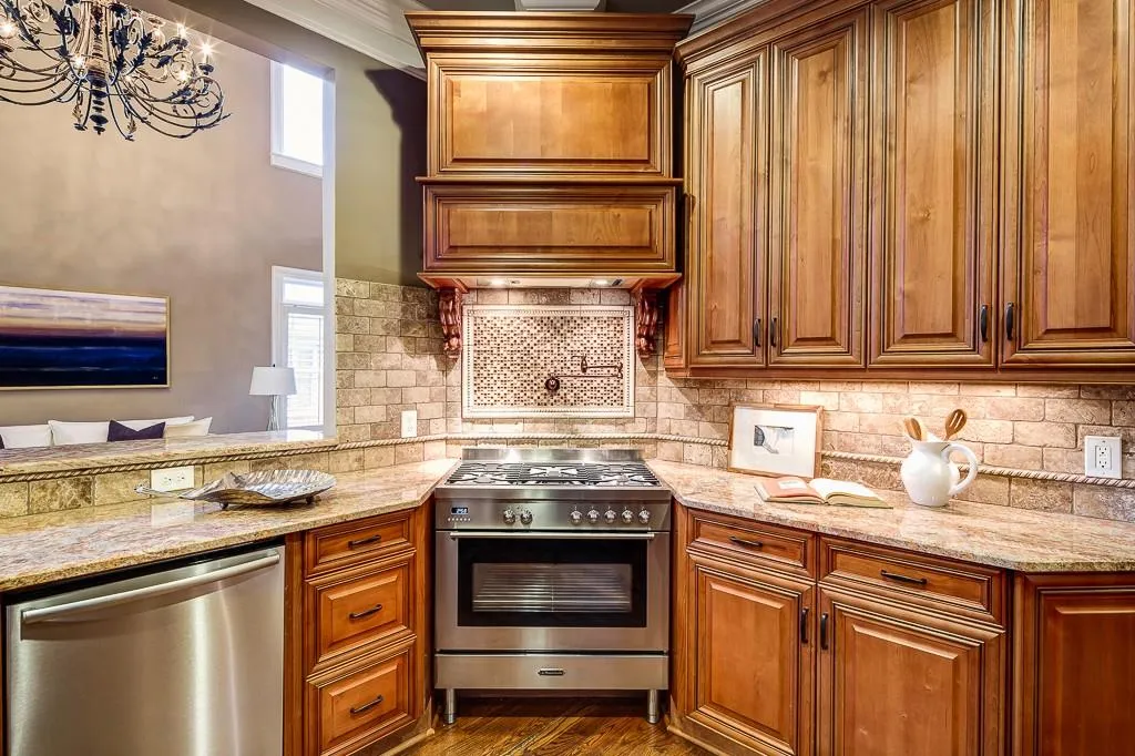 290 Hedden Street Ne, Atlanta, Georgia 30342, 6 Bedrooms Bedrooms, ,5 BathroomsBathrooms,Residential,Sold,290 Hedden Street Ne,5612741
