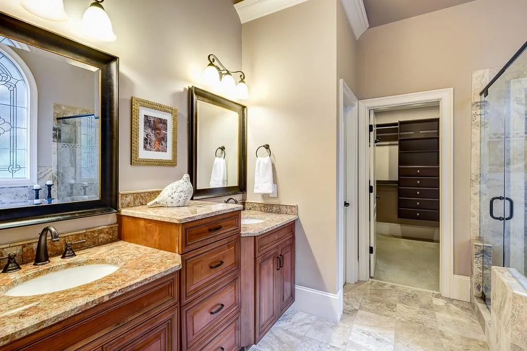 290 Hedden Street Ne, Atlanta, Georgia 30342, 6 Bedrooms Bedrooms, ,5 BathroomsBathrooms,Residential,Sold,290 Hedden Street Ne,5612741