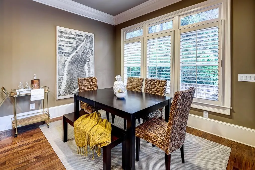 290 Hedden Street Ne, Atlanta, Georgia 30342, 6 Bedrooms Bedrooms, ,5 BathroomsBathrooms,Residential,Sold,290 Hedden Street Ne,5612741