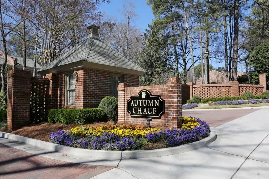 279 The South Chace Unit 279, Sandy Springs, Georgia 30328, 3 Bedrooms Bedrooms, ,2 BathroomsBathrooms,Residential,Sold,279 The South Chace Unit 279,5868039