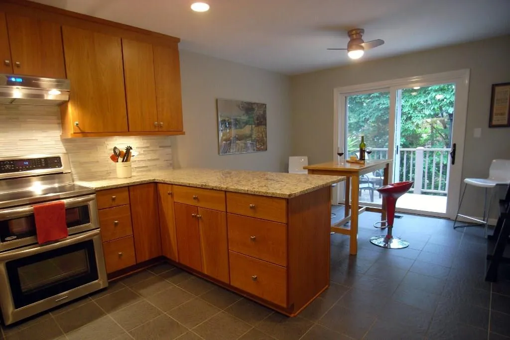279 The South Chace Unit 279, Sandy Springs, Georgia 30328, 3 Bedrooms Bedrooms, ,2 BathroomsBathrooms,Residential,Sold,279 The South Chace Unit 279,5868039