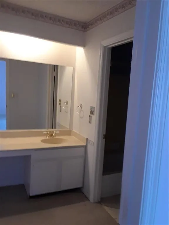 725 Dalrymple Road Unit 8i, Atlanta, Georgia 30328, 2 Bedrooms Bedrooms, ,2 BathroomsBathrooms,Residential,Sold,725 Dalrymple Road Unit 8i,5989462