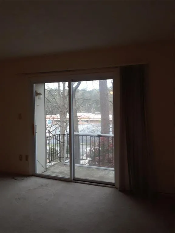 725 Dalrymple Road Unit 8i, Atlanta, Georgia 30328, 2 Bedrooms Bedrooms, ,2 BathroomsBathrooms,Residential,Sold,725 Dalrymple Road Unit 8i,5989462
