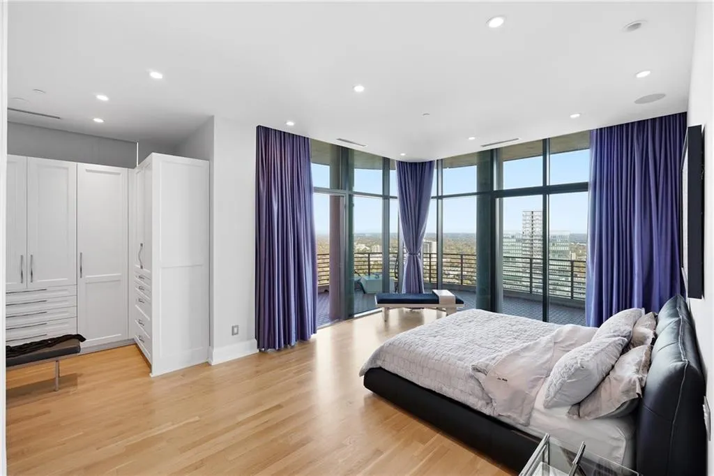 750 Park Avenue Ne Unit 37e, Atlanta, Georgia 30326, 2 Bedrooms Bedrooms, 0 ,2 BathroomsBathrooms,Residential,For Sale,750 Park Avenue Ne Unit 37e,7728982